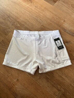 Inphorm Tennis ace shorts NWT large
